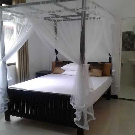 Apna Homestay Apartments Unawatuna Exterior photo